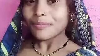 Desi sexy wife first video for introduction - 1 image