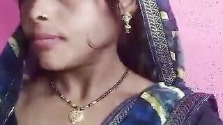 Desi sexy wife first video for introduction - 7 image