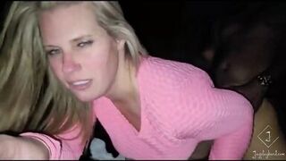 Fucking Khole Amora at club defy - 1 image