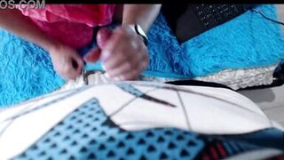 I know how to suck cock and fuck my pussy with a dildo