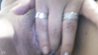 Putita se masturba en el trabajo para el desestres - 2 image