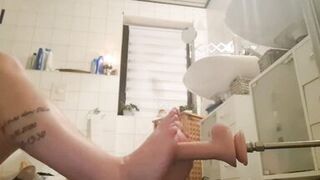 I how slutty i am drilled by my fuck machine