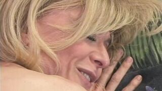 Sexy Cougar makes you horny! (The unforgettable Porn Emotions in HD restyling version)