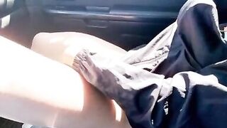 A field day ends in a rich masturbation, I end up super wet.