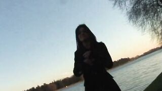 Sexy bitch want to fuck in te car! - 12 image