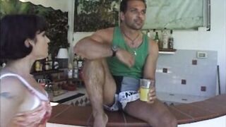 Deep sex in the swimmingpool!