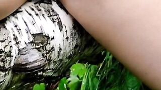 Upskirt view (no panties) - Barefoot MILF teases me with Dirty Soles and Big Ass - 5 image