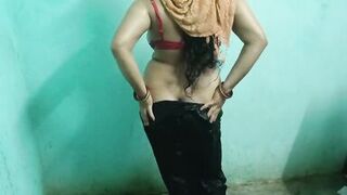 Step sister want bath sex by me - 5 image