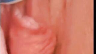 Pleasuring my clit makes my pussy cream and my body shake Stacey38G - 8 image