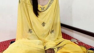Cheating Indian Bhabhi Gets her Big Ass Fucked By Devar Indian Village Desi Bhabhi Ki Devar ke Sath Mast Desi Chudai xxx - 1 image