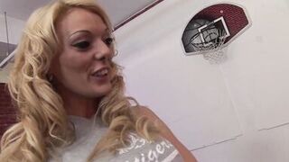 Busty Babe for Real Fucking Pleasure!!!