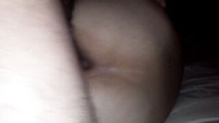 Deutsche Milf aus dem Schlaf gerissen und ordentlich durchgefickt