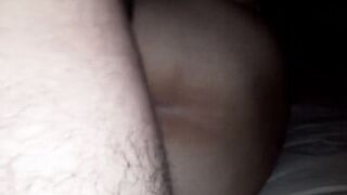 Deutsche Milf aus dem Schlaf gerissen und ordentlich durchgefickt