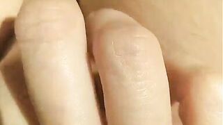 POV female masturbation, horny milf relaxes and gently masturbates her clitoris, the rays of the sun fall on her unshaven pussy and she gets an unreal morning orgasm Nimfa Mannay GinnaGg