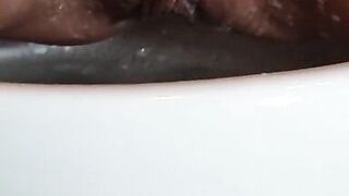 Amateur brunette shaving her pussy. - 6 image