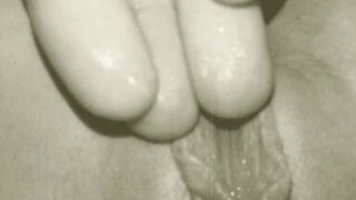 Fingerfuck my Wife Sun2fun and then it knocks on the Door