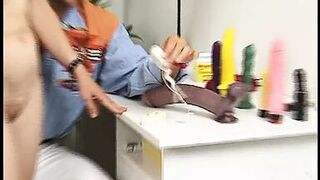 Deutsche MILF zum erstem Mal Sextoys