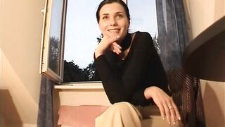 Zeig mir deine Muschi und fick dich selbst