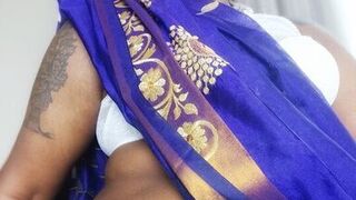 AMMA ILARIA TEACHES RAMESH HOW TO JERK OFF