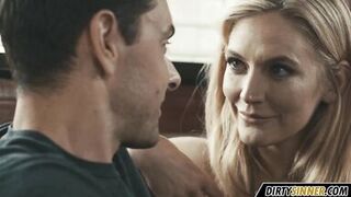 the mom next door - 2 image