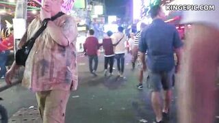 Glad Endings, Hawt Oriental Women  ... It's Thailand!