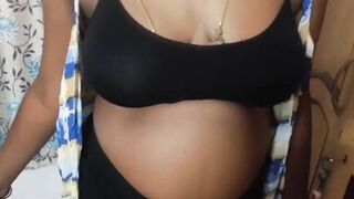 Desi aunty show big natural nipples and our boy friend sex with bedroom - 3 image