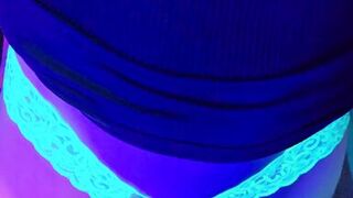 Dripping wet pussy fingering before cum on the tongue