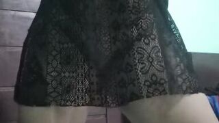 Sexy Filipina Milf Taking Her Dildo To Town