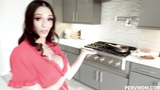 Ariella Ferrera Latina Step Mom Stepson - 2 image