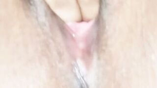 Juicey pussy fingerings - 3 image