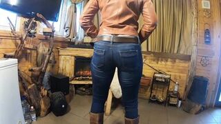 Beautiful milf and housewife with hungry pussy-preview - 7 image