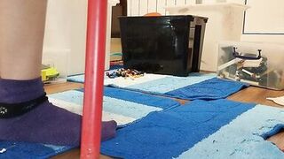 Sexy mom cleans the house naked.