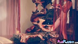 Watch petite Chinese MILF Wu Muxi flaunt her hot Chinese pussy for Playboy in solo play