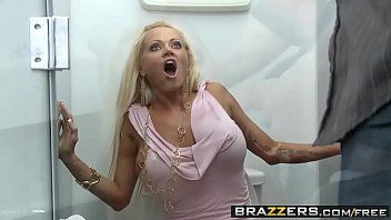 Brazzers - milfs like it large - revenge on a gold digging doxy scene starring nikita von james and jo